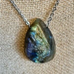 Labradorite Pendant Necklace